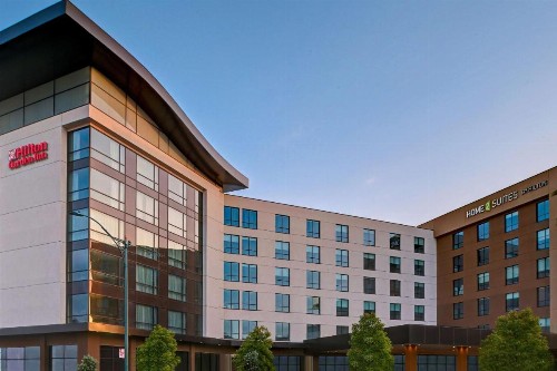 Hilton Garden Inn Anaheim Resort - image 4