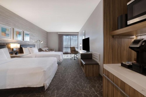 Hilton Garden Inn Anaheim Resort - image 43