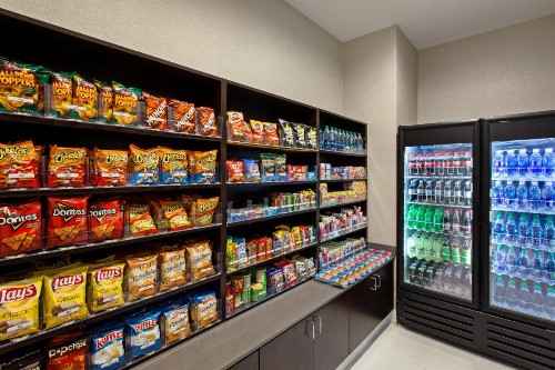 Holiday Inn Express & Suites Anaheim Resort Area an IHG Hotel - image 25