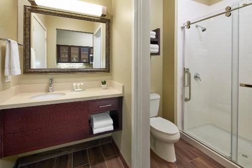 Staybridge Suites Anaheim At The Park an IHG Hotel - image 10