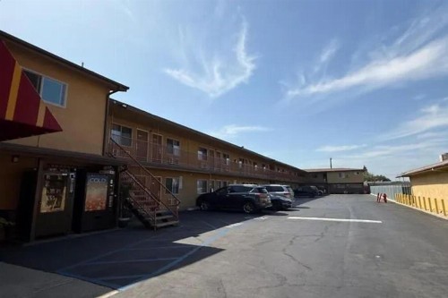 Robinhood Motel - image 3