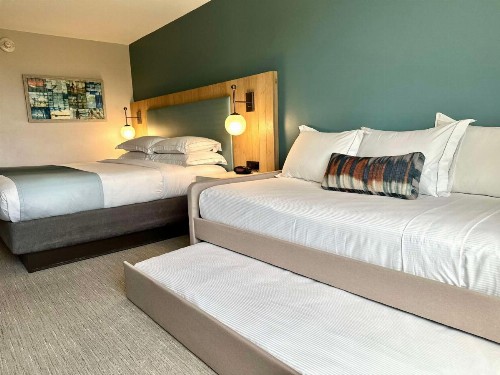 SunCoast Hotel Anaheim Tapestry Collection by Hilton - image 16