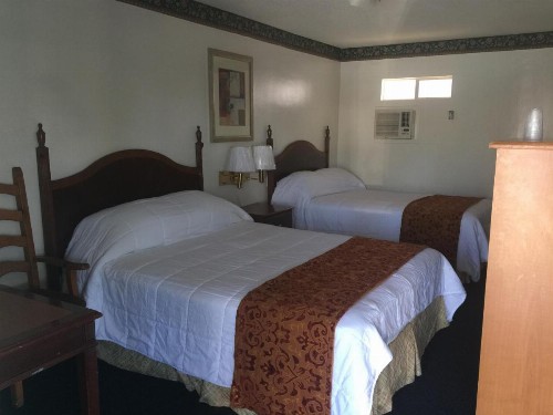 Frontier Motel - image 16