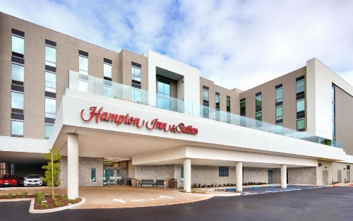 Hampton Inn & Suites Anaheim Resort Convention Center - image 50