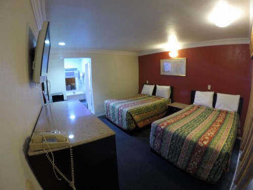 Calico Motel - image 17