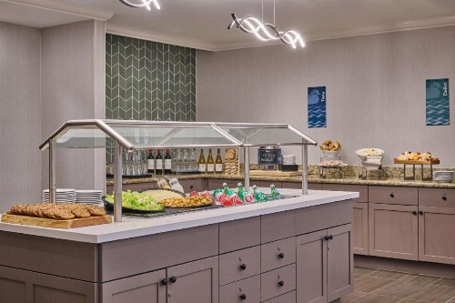 Homewood Suites by Hilton Anchorage - image 10