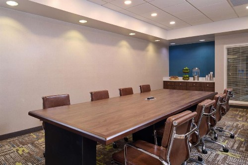 Hampton Inn Anchorage - image 24