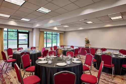 Hilton Garden Inn Anchorage - image 18