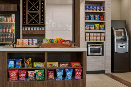 Hilton Garden Inn Anchorage - image 4
