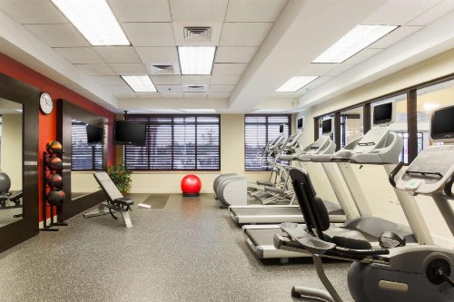 Hilton Garden Inn Anchorage - image 8
