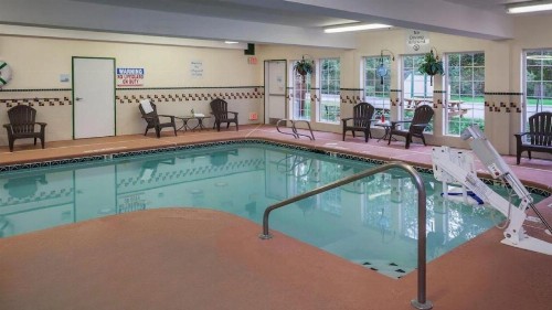 Holiday Inn Express Anchorage an IHG Hotel - image 16