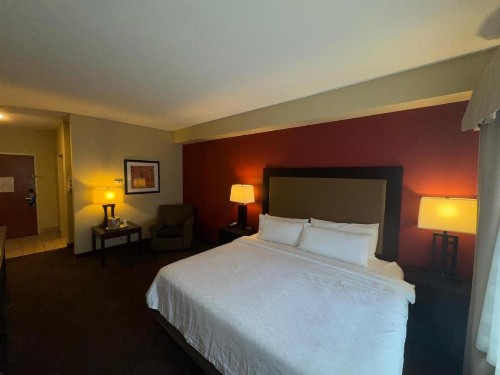 Holiday Inn Express Anchorage an IHG Hotel - image 26