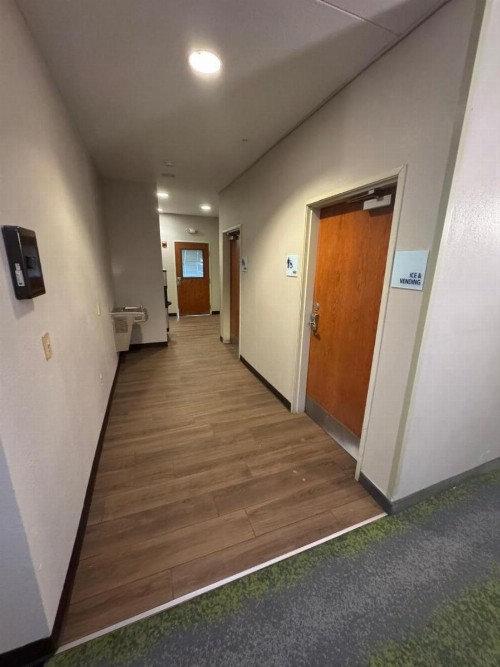 Holiday Inn Express Anchorage an IHG Hotel - image 33