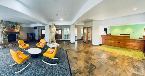 Holiday Inn Express Anchorage an IHG Hotel - image 43