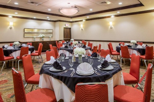 Crowne Plaza Anchorage-Midtown an IHG Hotel - image 17