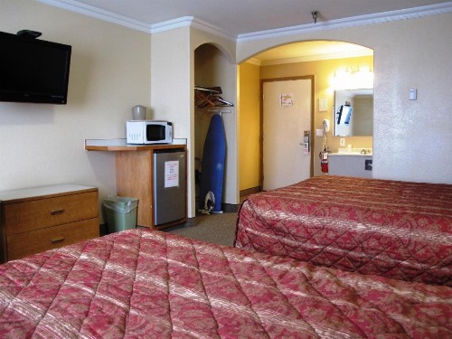 Merrill Field Inn - image 24