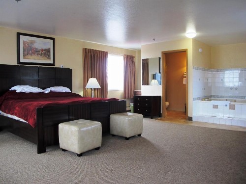 Merrill Field Inn - image 5
