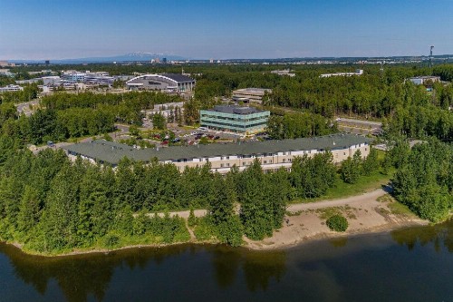 SpringHill Suites Anchorage University Lake - image 11