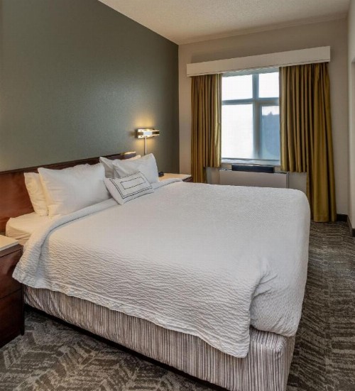 SpringHill Suites Anchorage University Lake - image 22