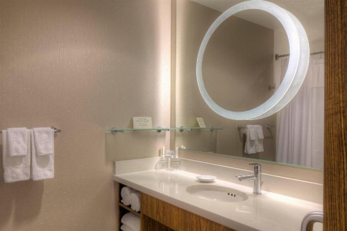 SpringHill Suites Anchorage University Lake - image 24