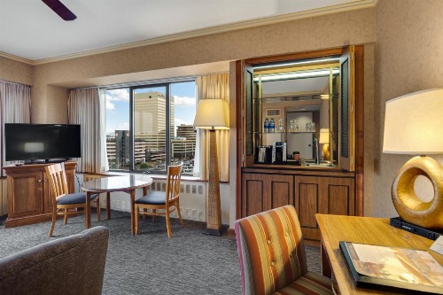 The Hotel Captain Cook - image 6