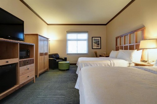 Dimond Center Hotel - image 5