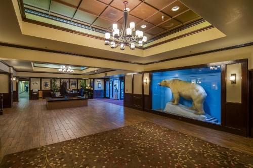 The Lakefront Anchorage - image 35