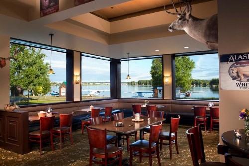 The Lakefront Anchorage - image 7