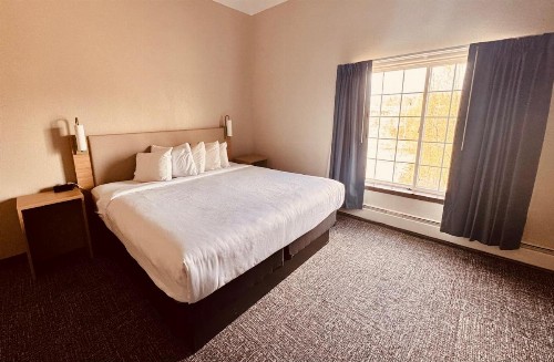 Comfort Inn Ship Creek Anchorage - image 17