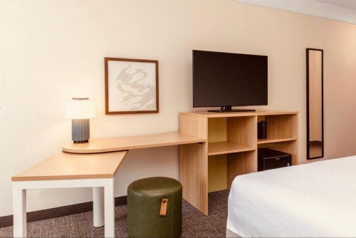 Comfort Inn Ship Creek Anchorage - image 9