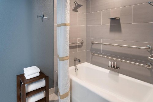 Marriott Anchorage Downtown - image 21