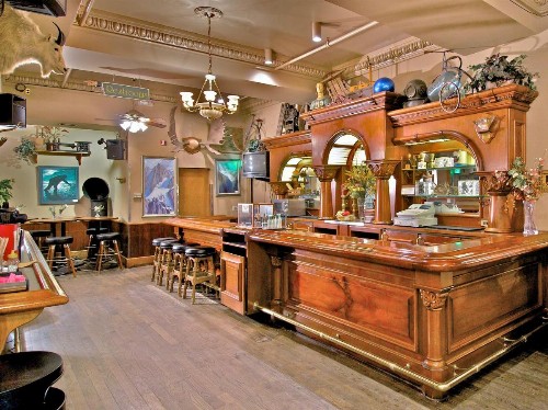 Historic Anchorage Hotel - image 9
