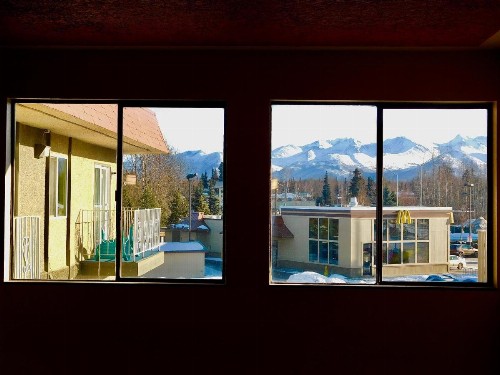 Americas Best Value Inn & Suites Anchorage Airport - image 10