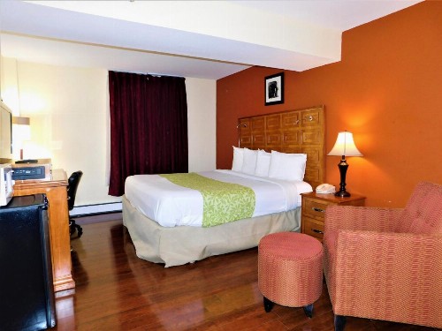 Americas Best Value Inn & Suites Anchorage Airport - image 4