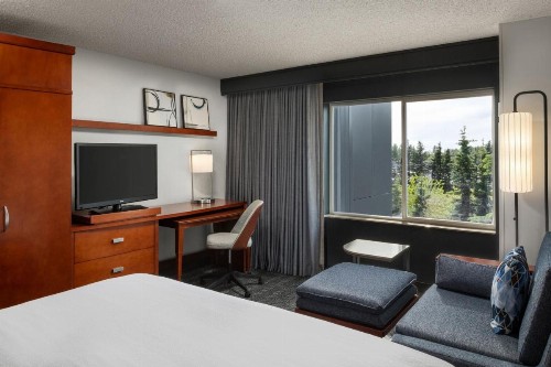 Courtyard by Marriott Anchorage Airport - image 18