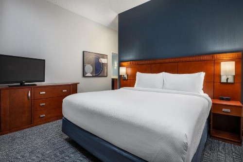 Courtyard by Marriott Anchorage Airport - image 20