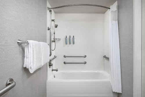 Courtyard by Marriott Anchorage Airport - image 27