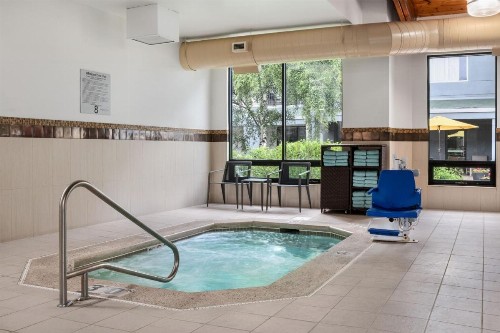 Courtyard by Marriott Anchorage Airport - image 37