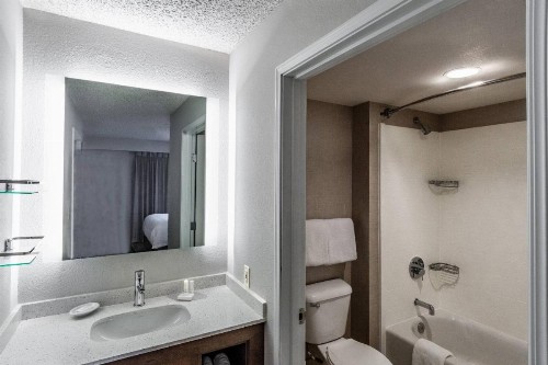 Residence Inn by Marriott Anchorage Midtown - image 21