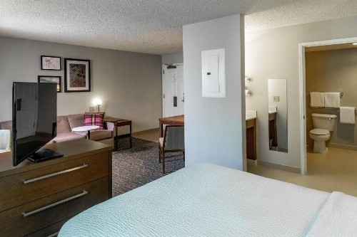 Residence Inn by Marriott Anchorage Midtown - image 3