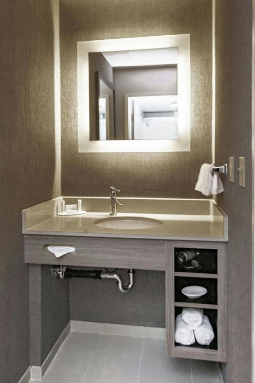 SpringHill Suites Anchorage Midtown - image 19
