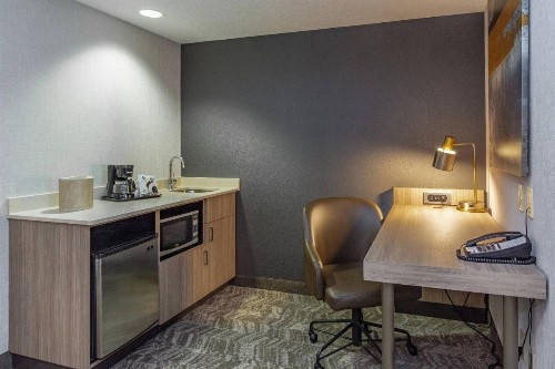SpringHill Suites Anchorage Midtown - image 20