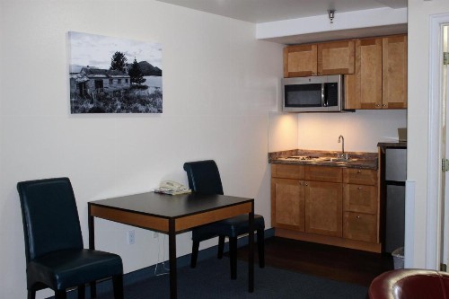 Puffin Inn - image 21