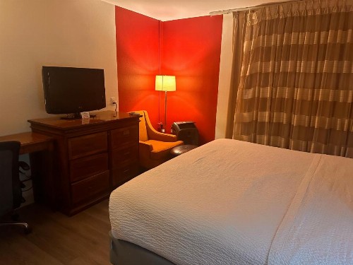 Ramada by Wyndham Anchorage - image 31