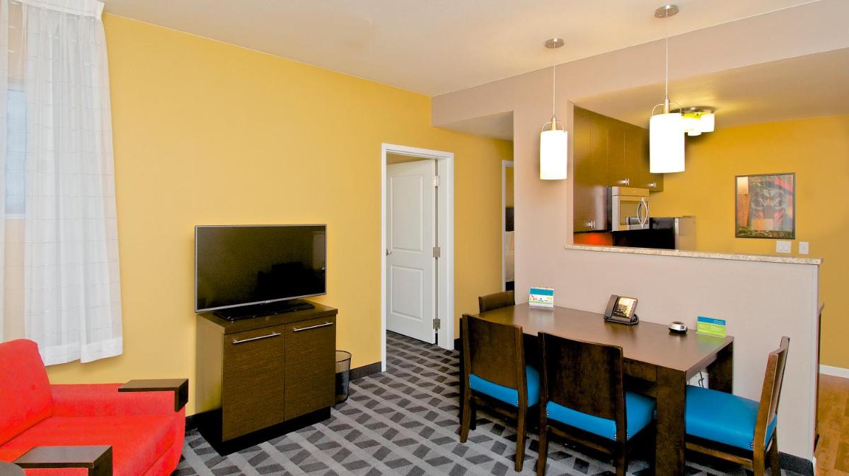 TownePlace Suites by Marriott Anchorage Midtown - image 6
