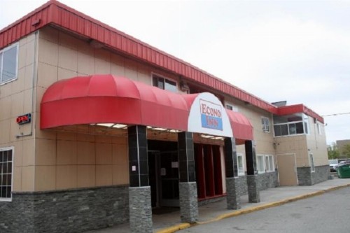 Econo Inn - image 16