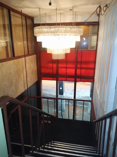 Econo Inn - image 8