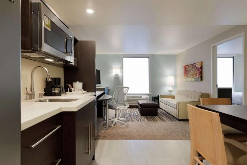 Home2 Suites by Hilton Anchorage/Midtown - image 14