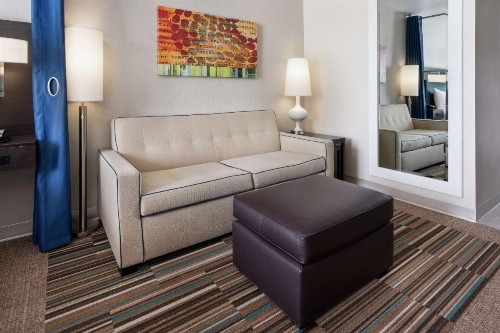 Home2 Suites by Hilton Anchorage/Midtown - image 17