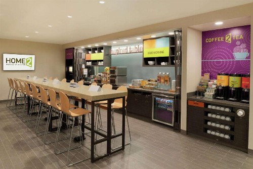 Home2 Suites by Hilton Anchorage/Midtown - image 9